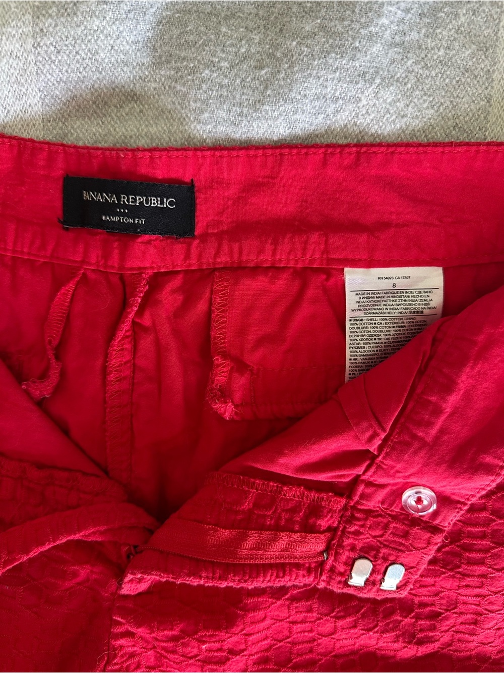 Banana Republic Hampton Fit Shorts Red size 8
